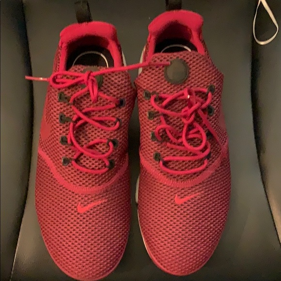 Nike Shoes - Nike shoes